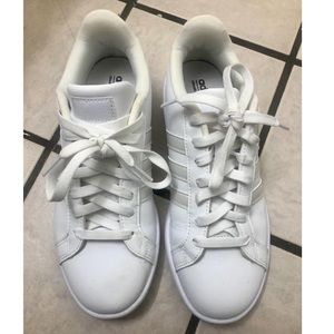 White Adidas NEO Women's Cloudfoam Sneaker
